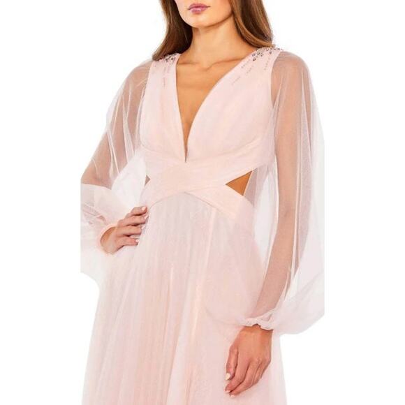 Mac Duggal 70174 - V-Neck Cutout Waist Evening Gown -Size 4 - Picture 3 of 3